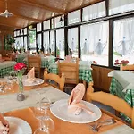 Il Fungo & Dea Wellness Hotel 3*